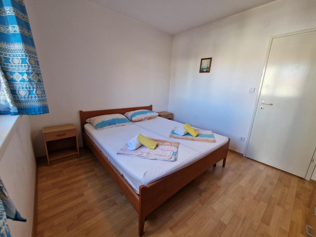 Apartman Puntizela Pula Buitenkant foto